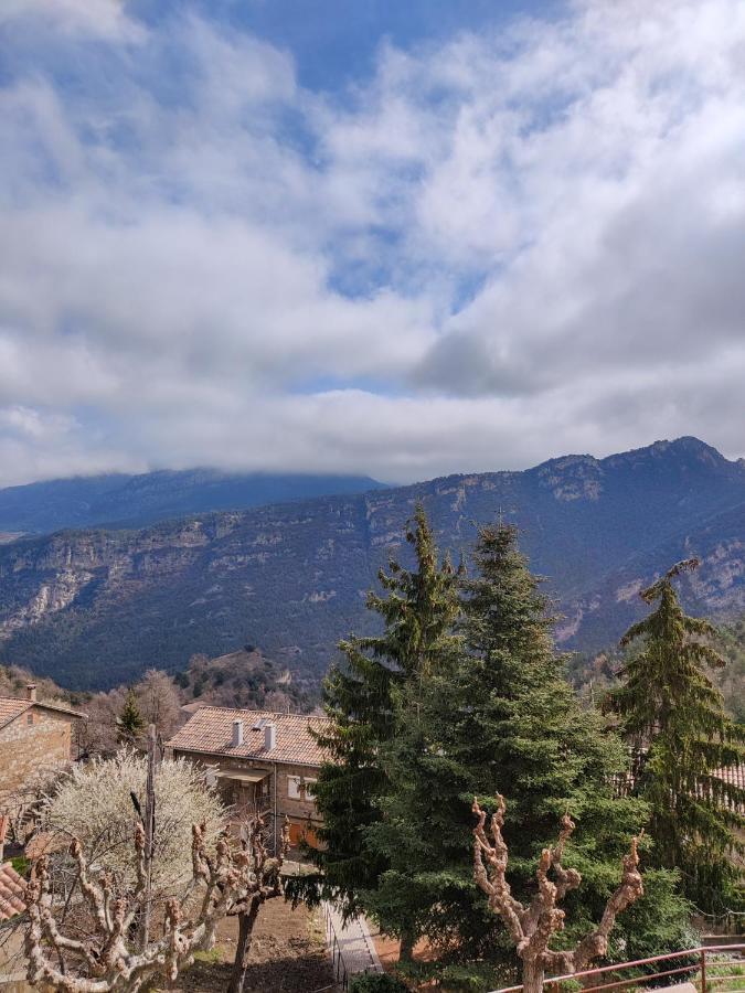 Acogedor Apartamento Entre Montanas Sant Corneli Dış mekan fotoğraf